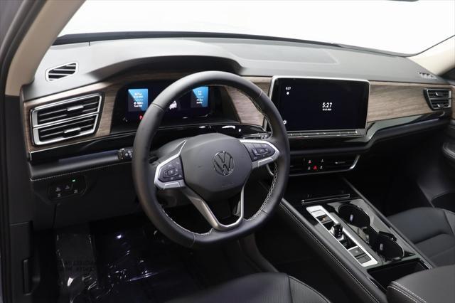 new 2025 Volkswagen Atlas car, priced at $47,336