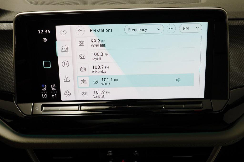 new 2026 Volkswagen Atlas Cross Sport car, priced at $53,248