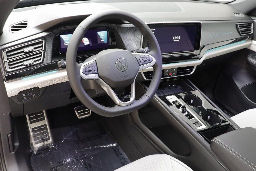 new 2026 Volkswagen Atlas Cross Sport car, priced at $53,248