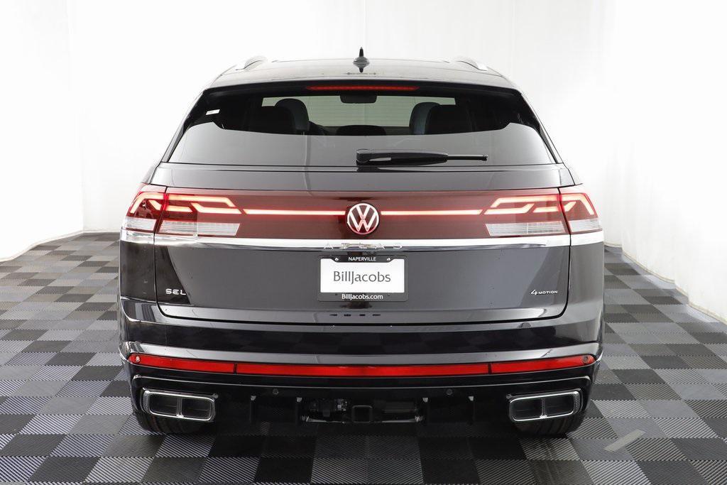new 2026 Volkswagen Atlas Cross Sport car, priced at $53,248