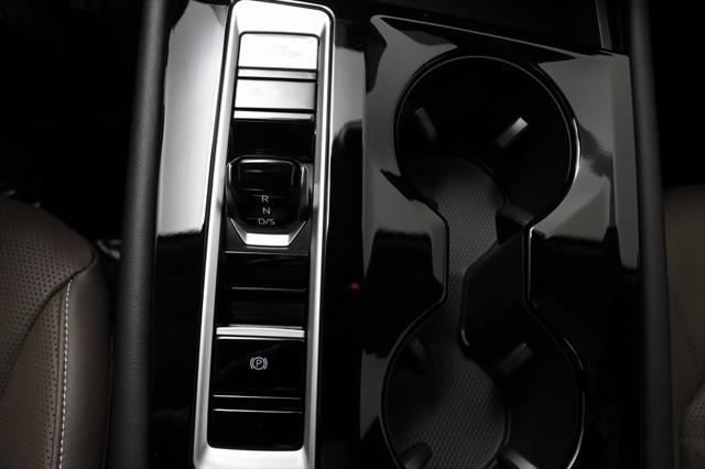 new 2025 Volkswagen Atlas car, priced at $47,009