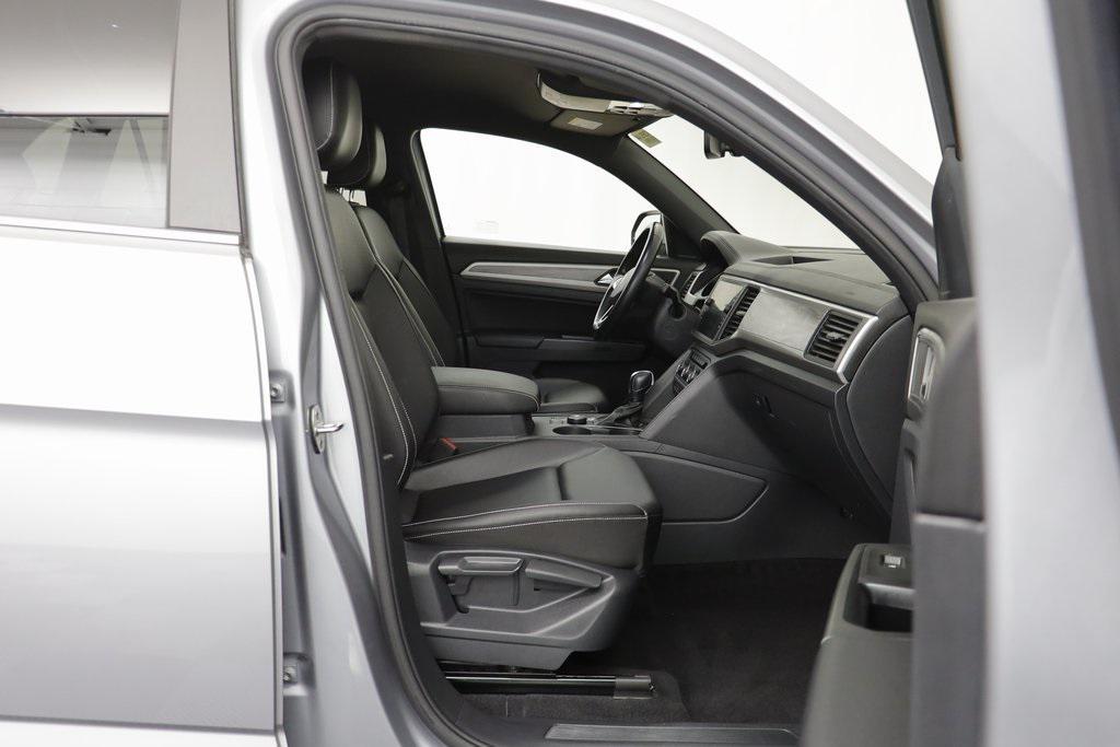 used 2020 Volkswagen Atlas Cross Sport car, priced at $21,929