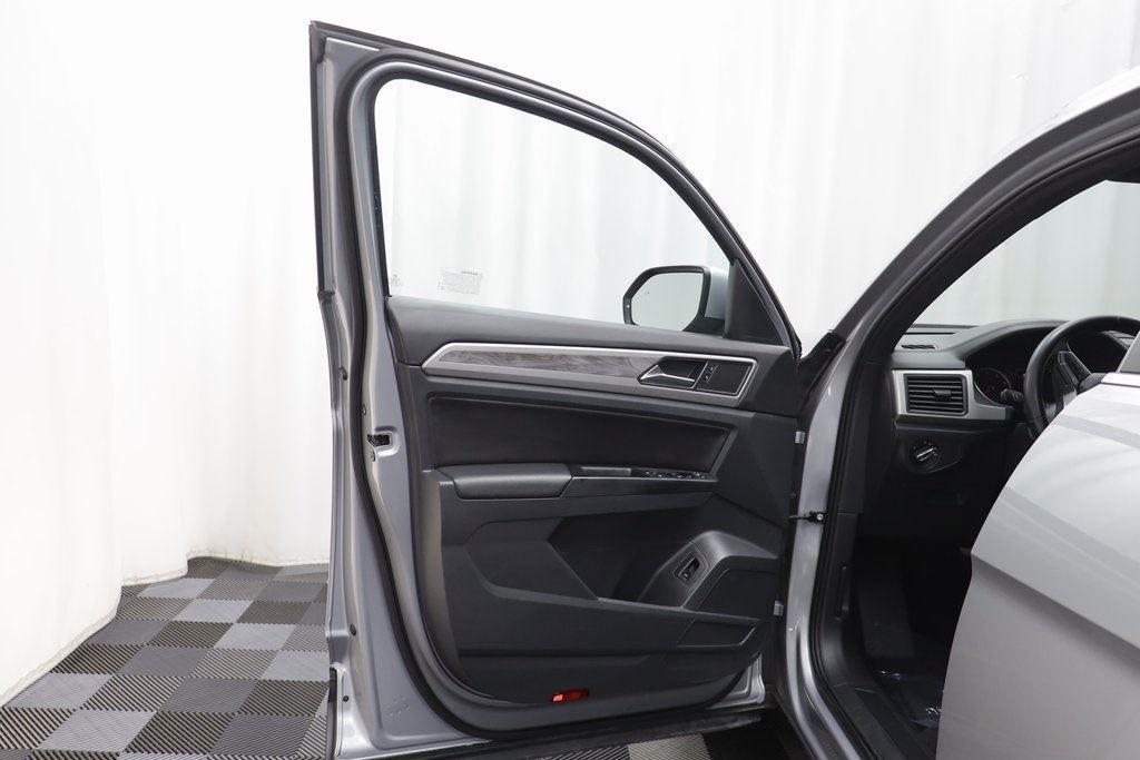 used 2020 Volkswagen Atlas Cross Sport car, priced at $20,498