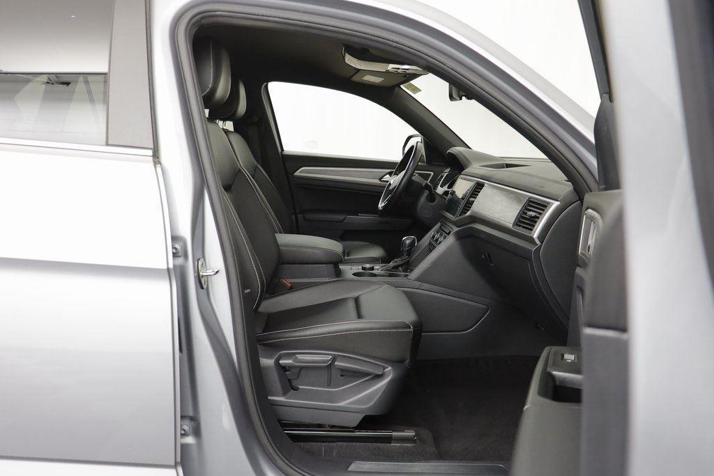 used 2020 Volkswagen Atlas Cross Sport car, priced at $20,498