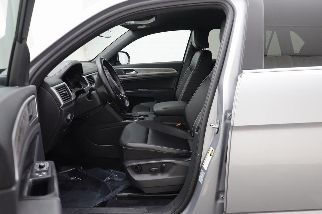 used 2020 Volkswagen Atlas Cross Sport car, priced at $21,929