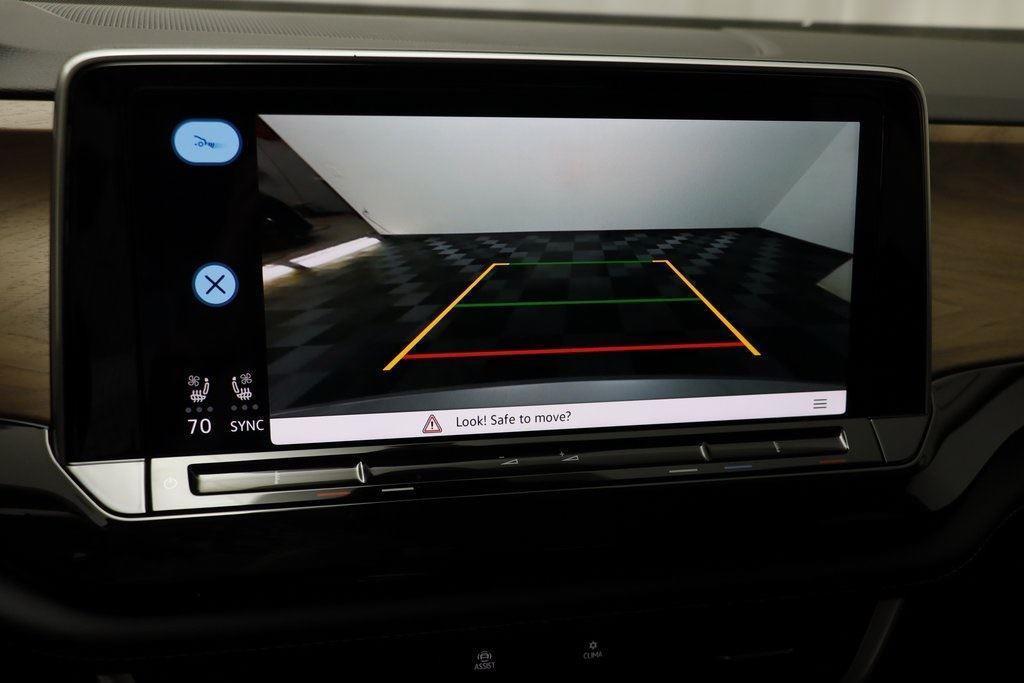 new 2026 Volkswagen Atlas car, priced at $40,700