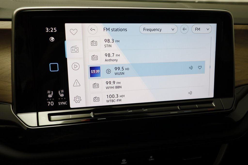 new 2026 Volkswagen Atlas car, priced at $40,700