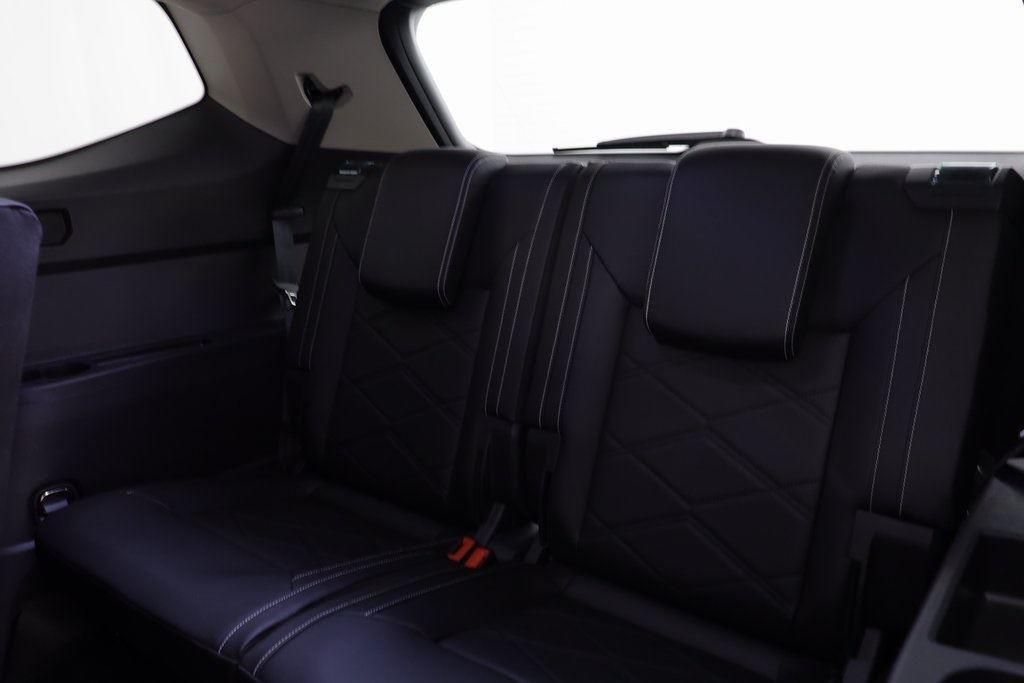 new 2026 Volkswagen Atlas car, priced at $40,700