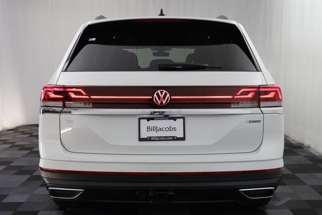 new 2026 Volkswagen Atlas car, priced at $46,308