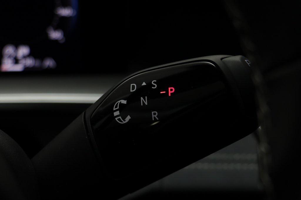 new 2025 Volkswagen Tiguan car, priced at $33,770