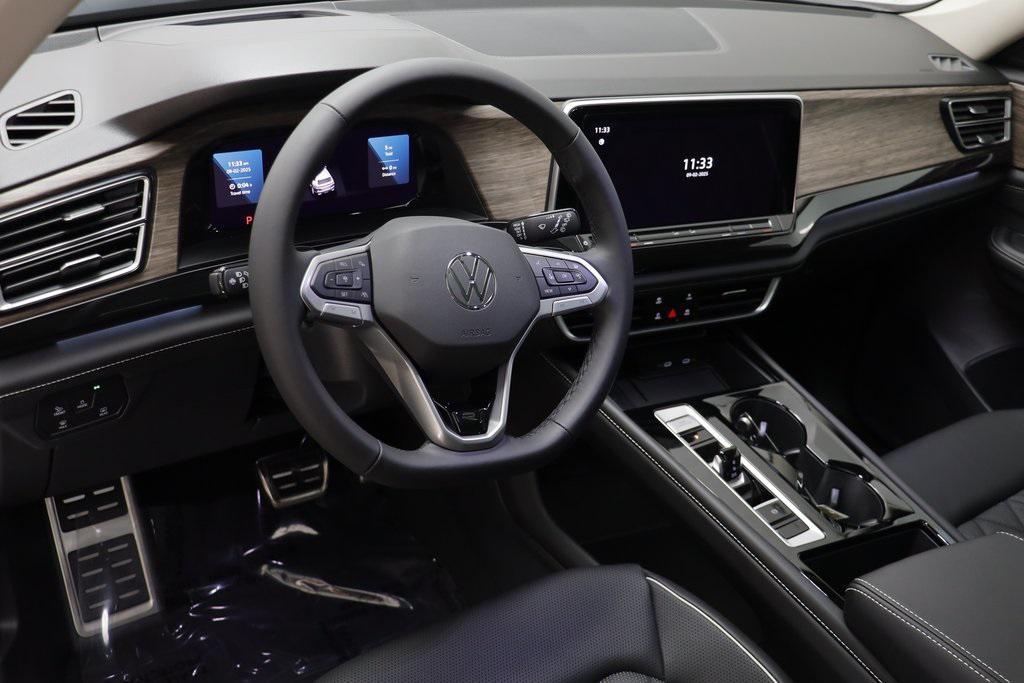 new 2026 Volkswagen Atlas car, priced at $54,118