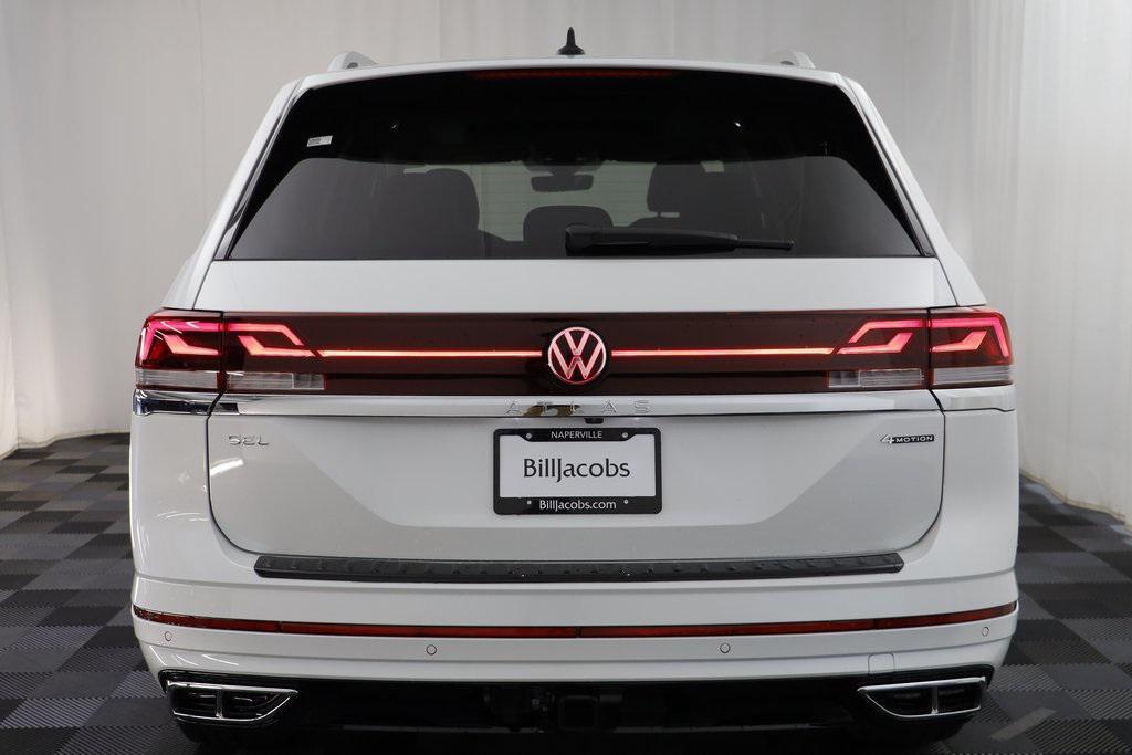 new 2026 Volkswagen Atlas car, priced at $54,118