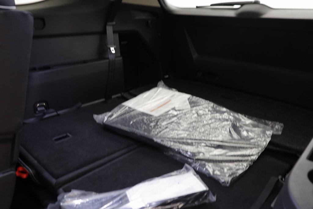 new 2026 Volkswagen Atlas car, priced at $54,118