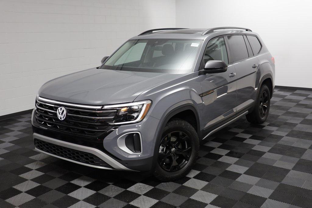 new 2025 Volkswagen Atlas car, priced at $41,514