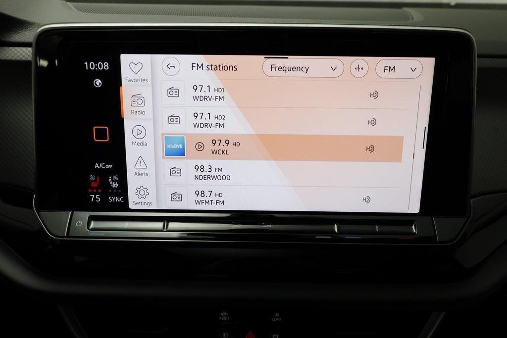 new 2025 Volkswagen Atlas car, priced at $41,514