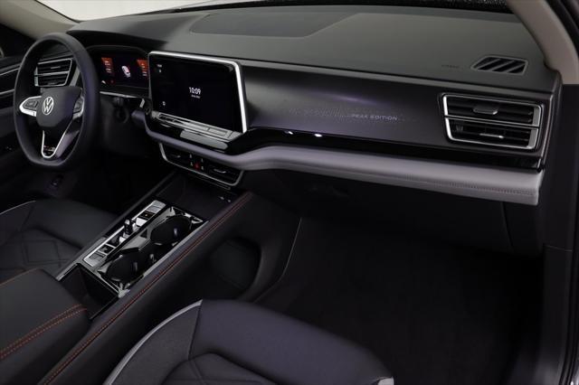 new 2025 Volkswagen Atlas car, priced at $47,014