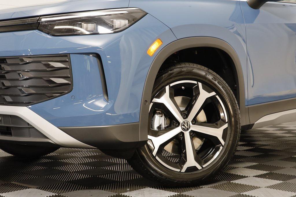 new 2025 Volkswagen Tiguan car, priced at $34,207