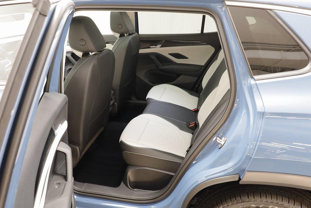 new 2025 Volkswagen Tiguan car, priced at $34,207