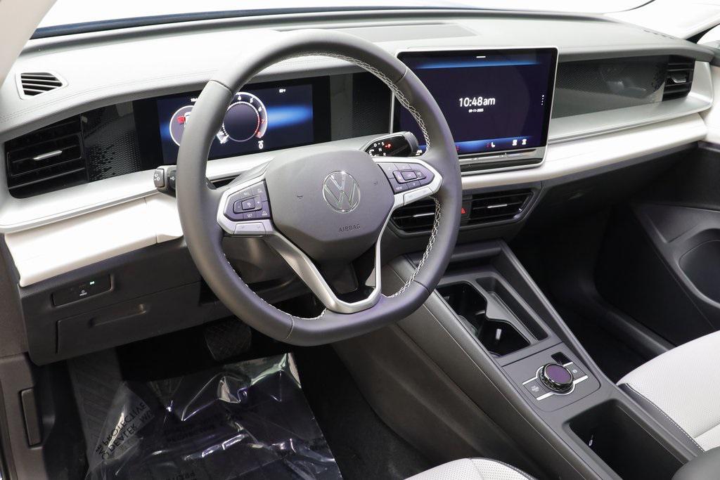 new 2025 Volkswagen Tiguan car, priced at $34,207