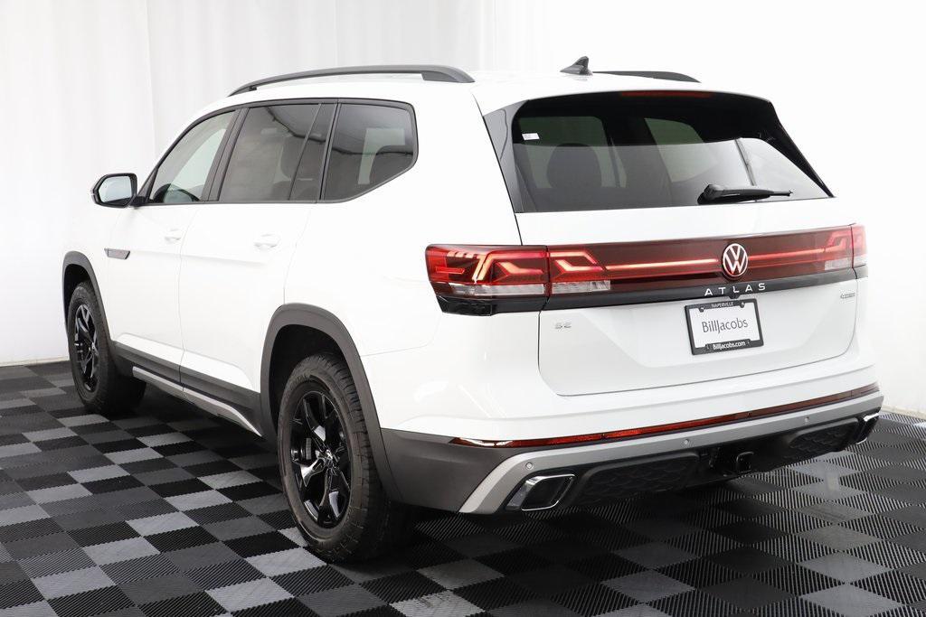 new 2025 Volkswagen Atlas car, priced at $45,056