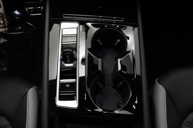new 2025 Volkswagen Atlas car, priced at $45,077