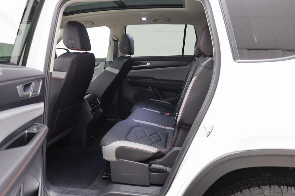 new 2026 Volkswagen Atlas car, priced at $46,939