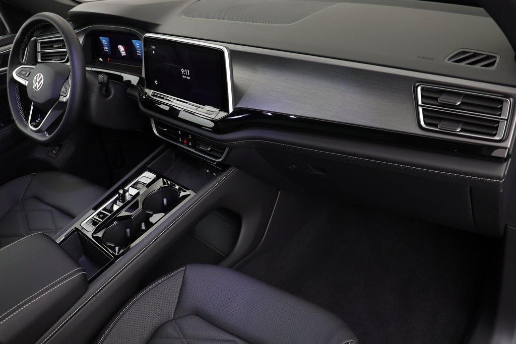 new 2026 Volkswagen Atlas Cross Sport car, priced at $46,343