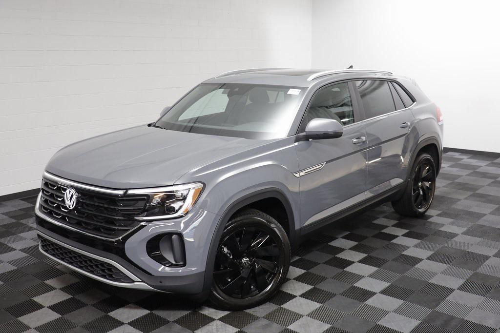 new 2026 Volkswagen Atlas Cross Sport car, priced at $46,343
