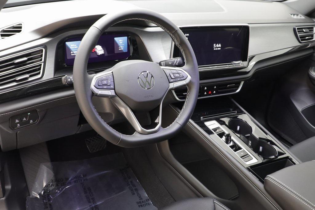 new 2026 Volkswagen Atlas Cross Sport car, priced at $46,343