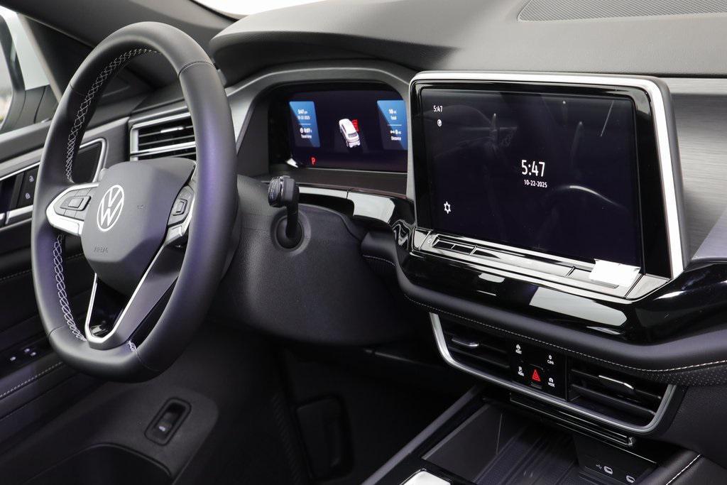 new 2026 Volkswagen Atlas Cross Sport car, priced at $46,343