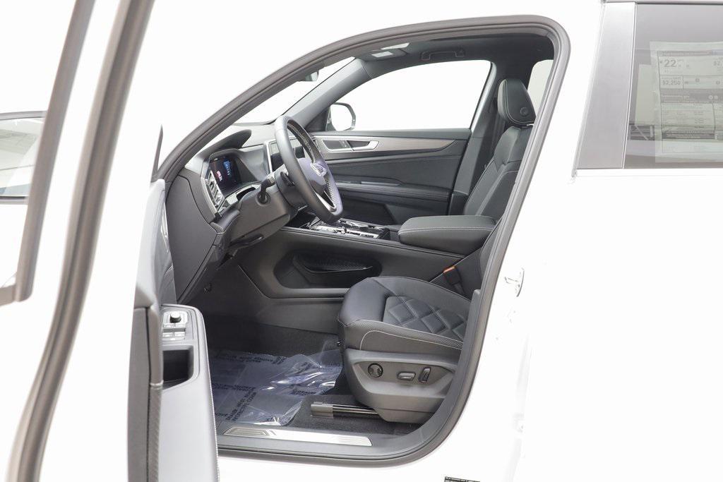 new 2026 Volkswagen Atlas Cross Sport car, priced at $46,343