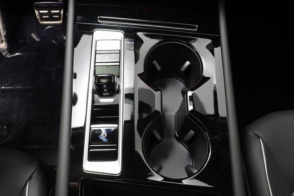 new 2026 Volkswagen Atlas car, priced at $54,716