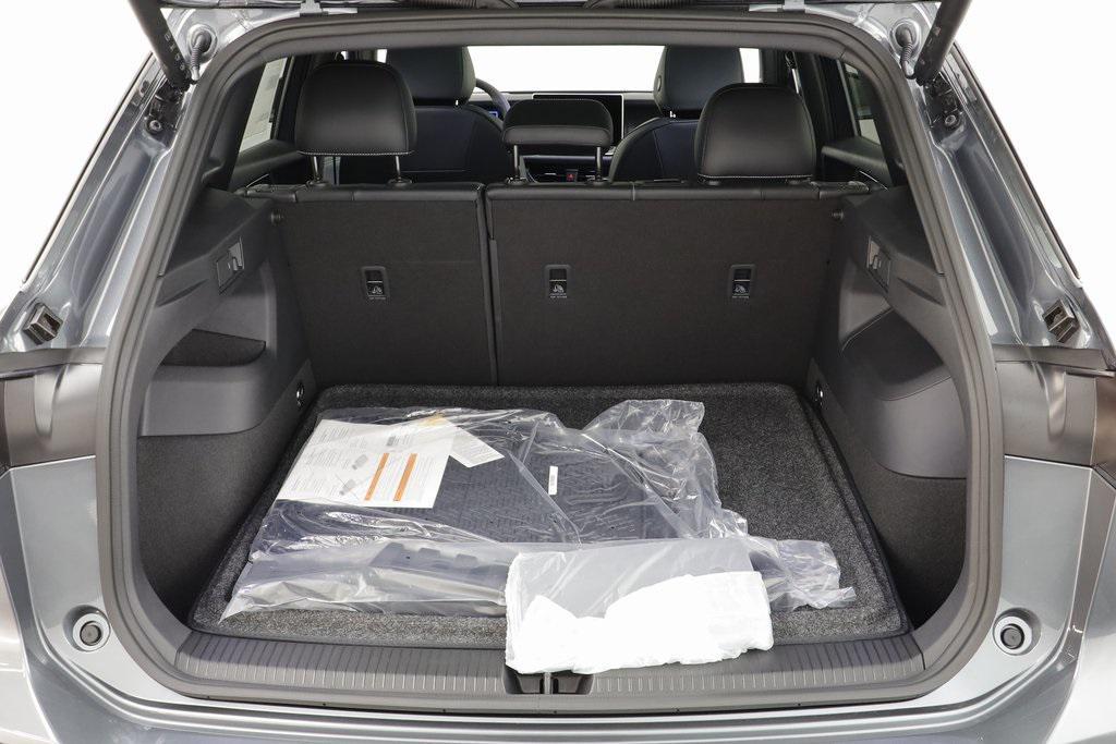 new 2025 Volkswagen Tiguan car, priced at $35,788