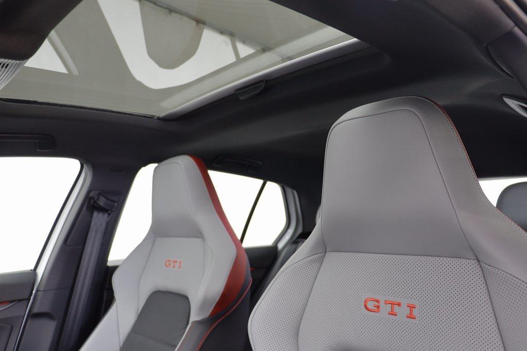 new 2025 Volkswagen Golf GTI car, priced at $39,680