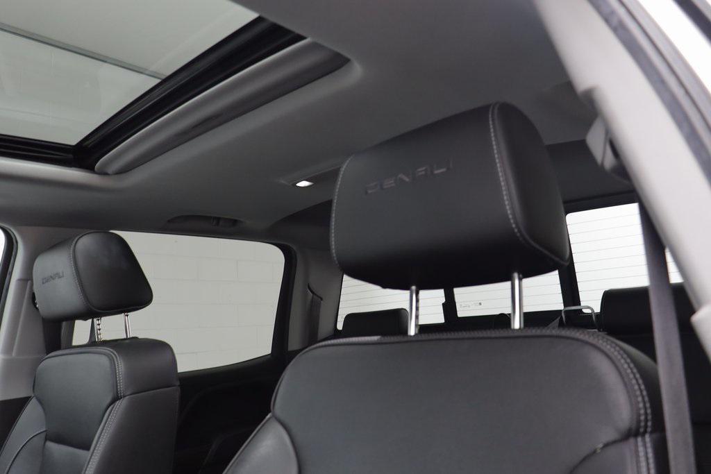 used 2018 GMC Sierra 1500 car, priced at $26,997