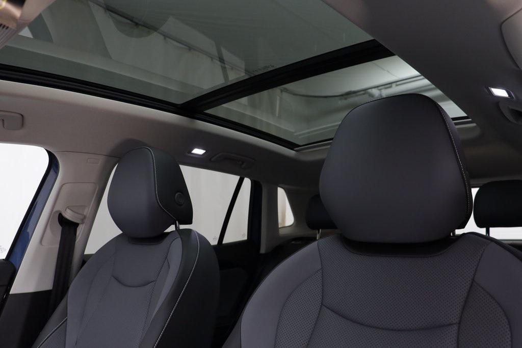 new 2025 Volkswagen Tiguan car, priced at $34,207