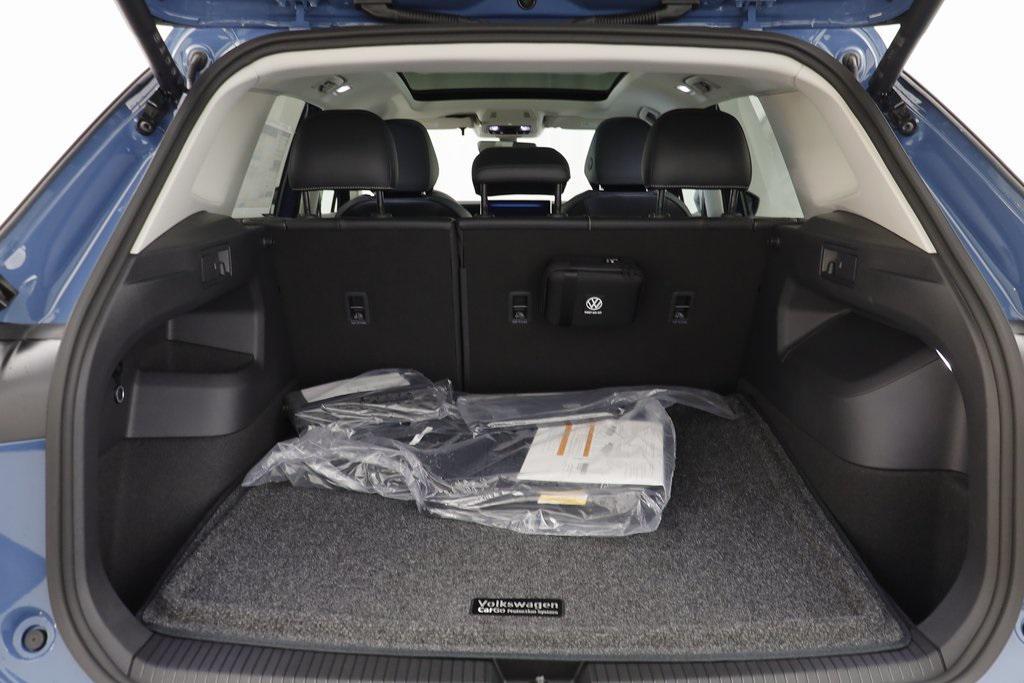 new 2025 Volkswagen Tiguan car, priced at $34,207