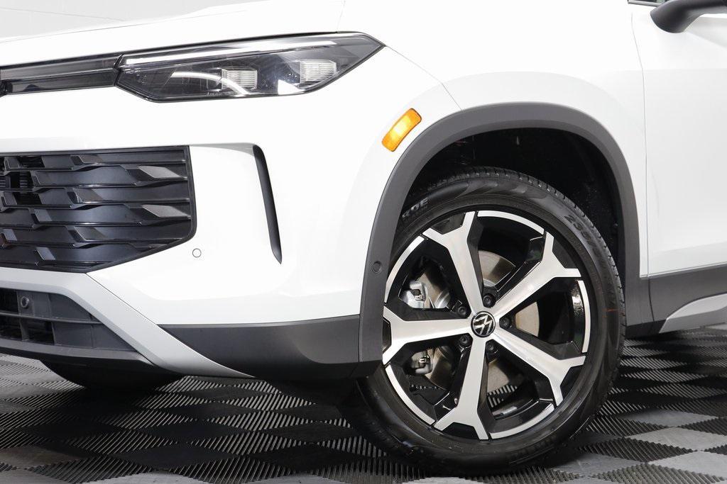new 2025 Volkswagen Tiguan car, priced at $33,770