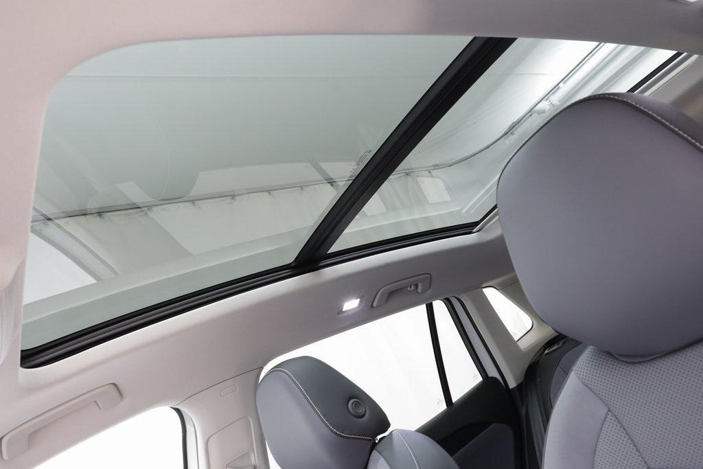 new 2025 Volkswagen Tiguan car, priced at $33,770