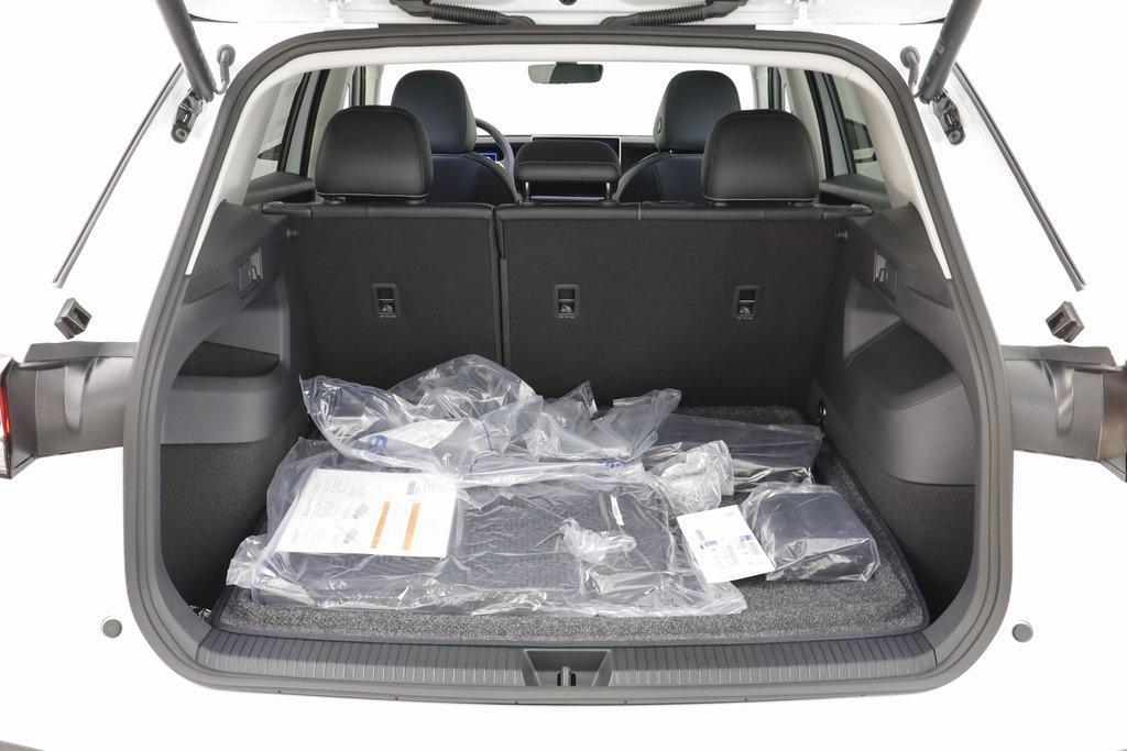 new 2025 Volkswagen Tiguan car, priced at $33,770
