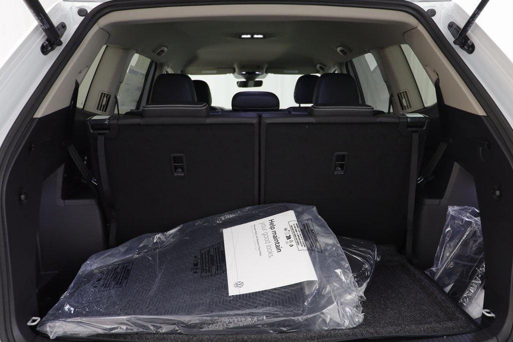 new 2026 Volkswagen Atlas car, priced at $41,137