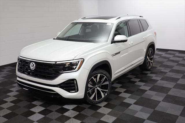 new 2025 Volkswagen Atlas car, priced at $53,506