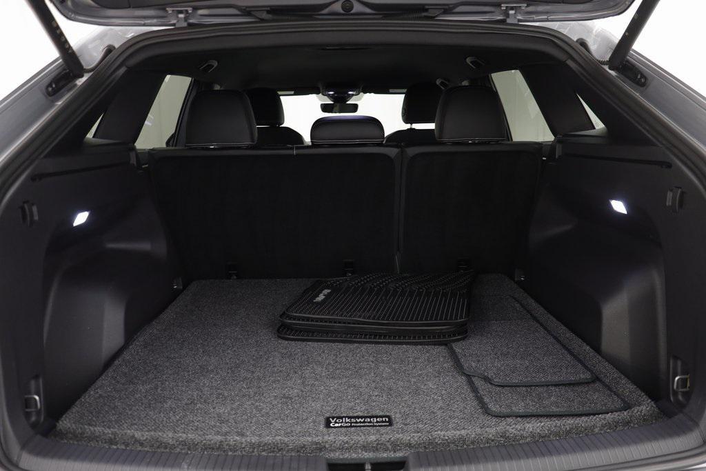 used 2025 Volkswagen Atlas Cross Sport car, priced at $41,682