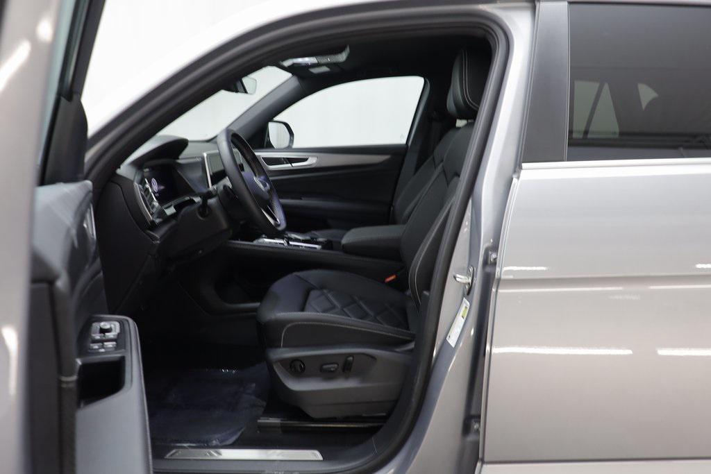 used 2025 Volkswagen Atlas Cross Sport car, priced at $41,682