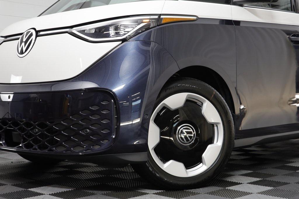 new 2025 Volkswagen ID. Buzz car, priced at $66,169