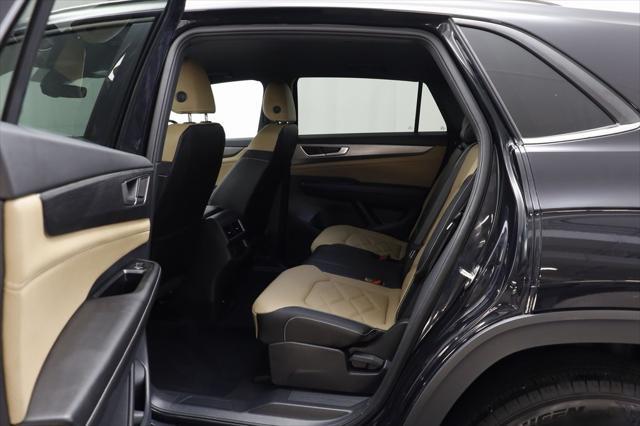 used 2024 Volkswagen Atlas Cross Sport car, priced at $33,284