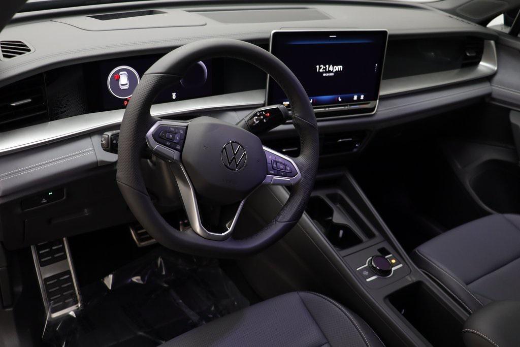 new 2025 Volkswagen Tiguan car, priced at $35,798