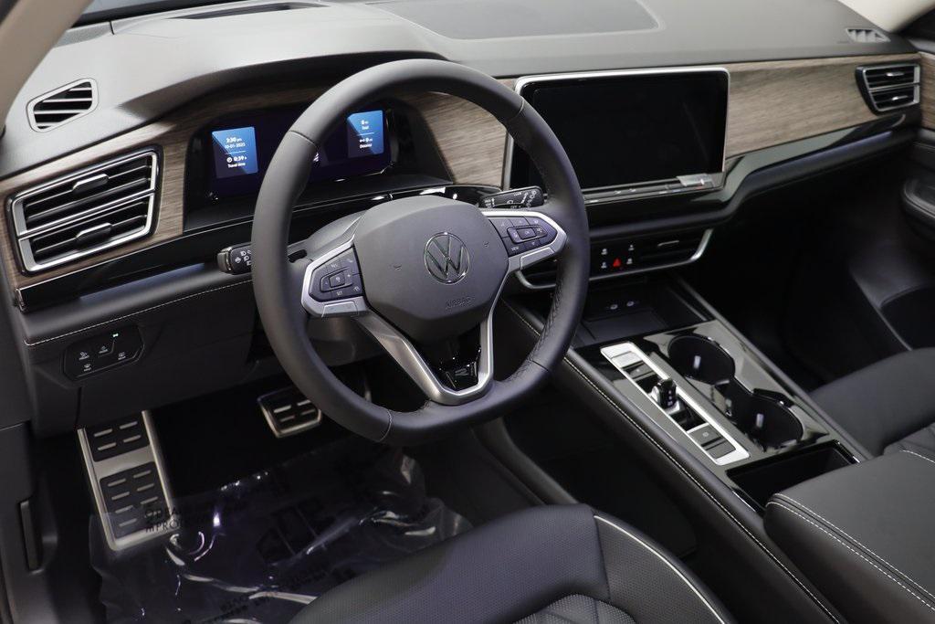 new 2026 Volkswagen Atlas car, priced at $54,496