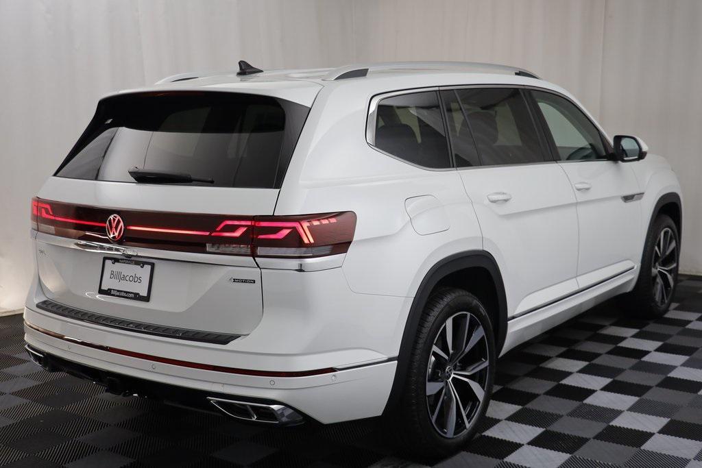 new 2026 Volkswagen Atlas car, priced at $54,496