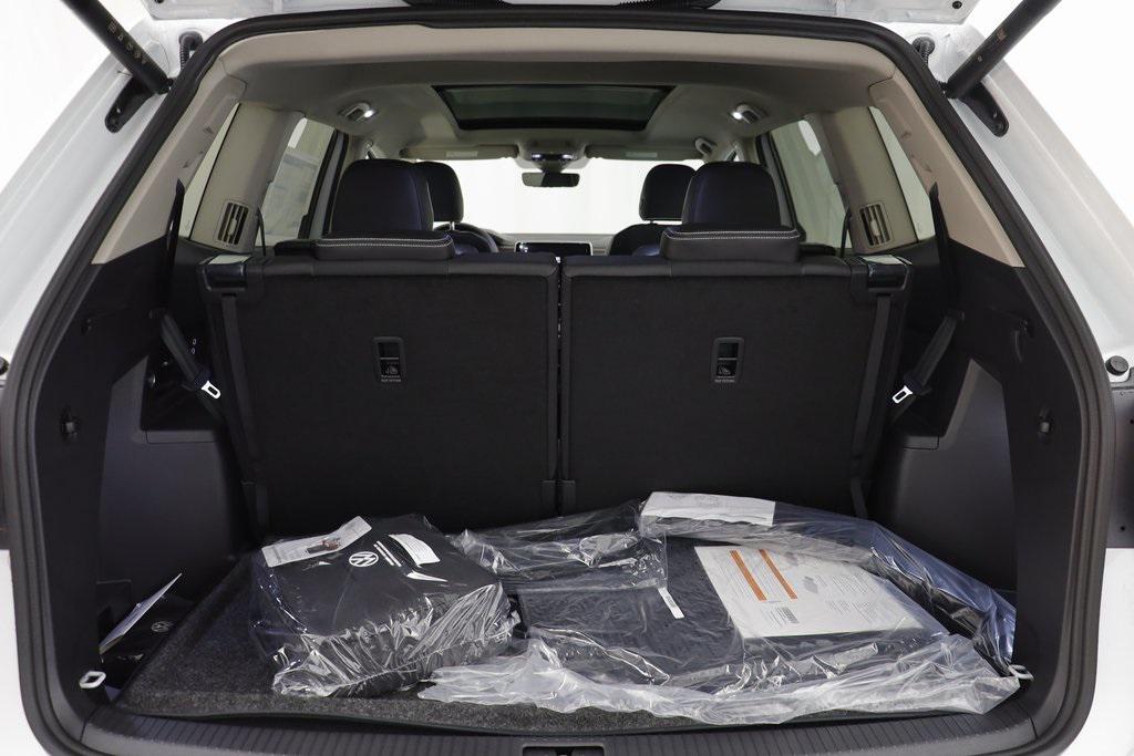 new 2026 Volkswagen Atlas car, priced at $54,496